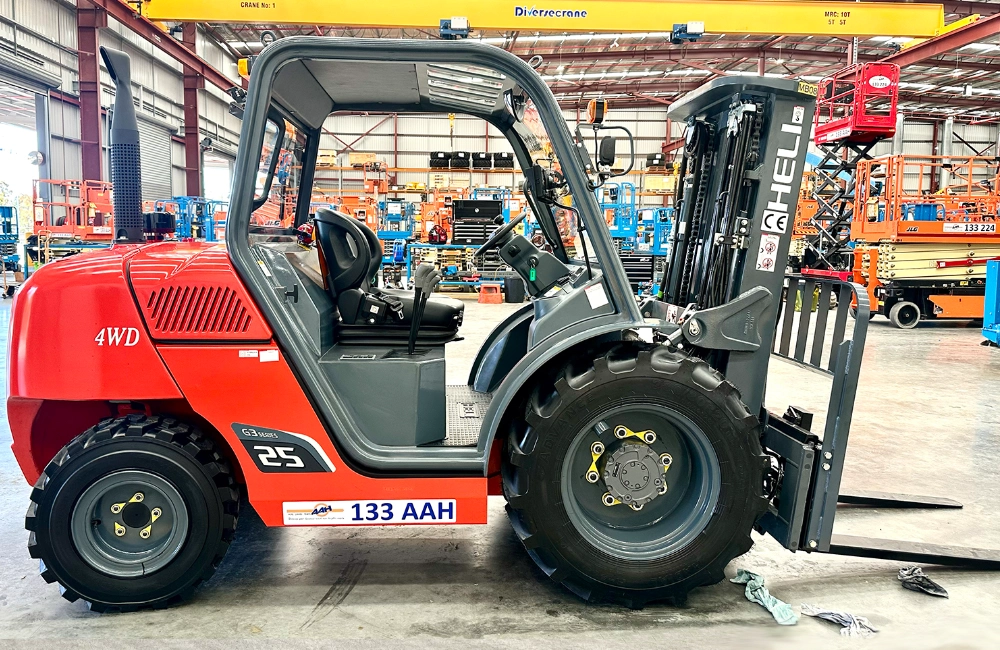Image shows an all-terrain forklift, almost known as a rough terrain forklift or buggy ready for hire from AAH Australia