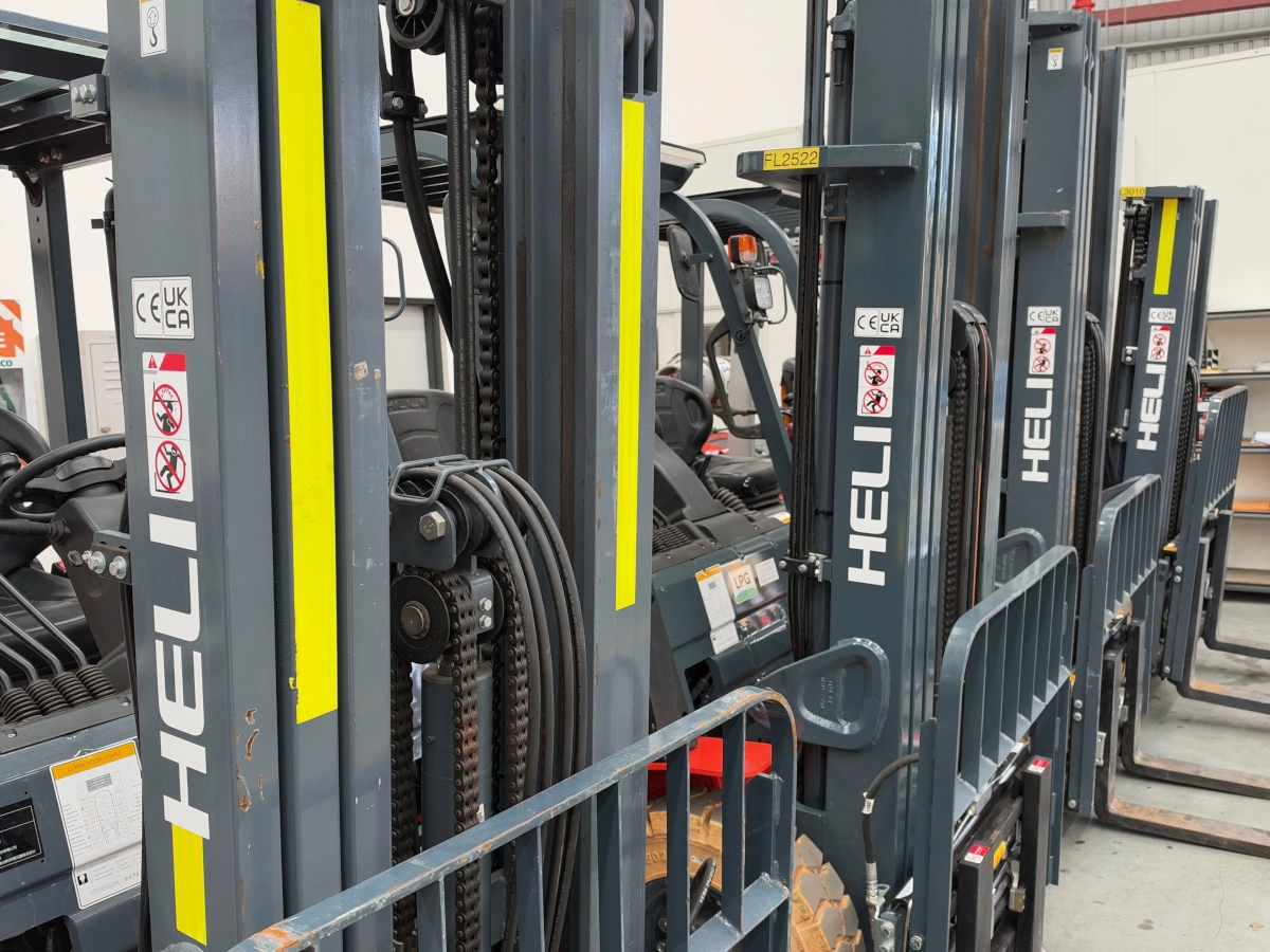Gas Forklifts vs Diesel Forklift Hire: Which Do You Need?